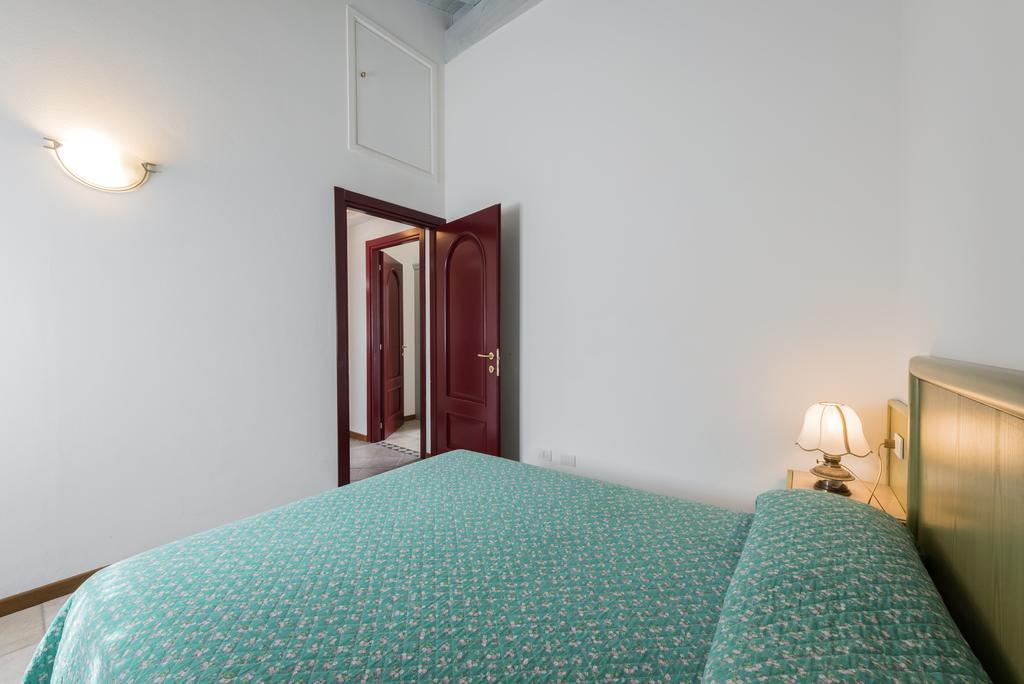 Villa Edy Apartments Tremezzina Eksteriør billede