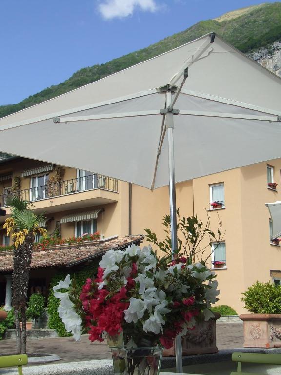 Villa Edy Apartments Tremezzina Værelse billede